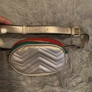 Gold Fanny Pakw/belt